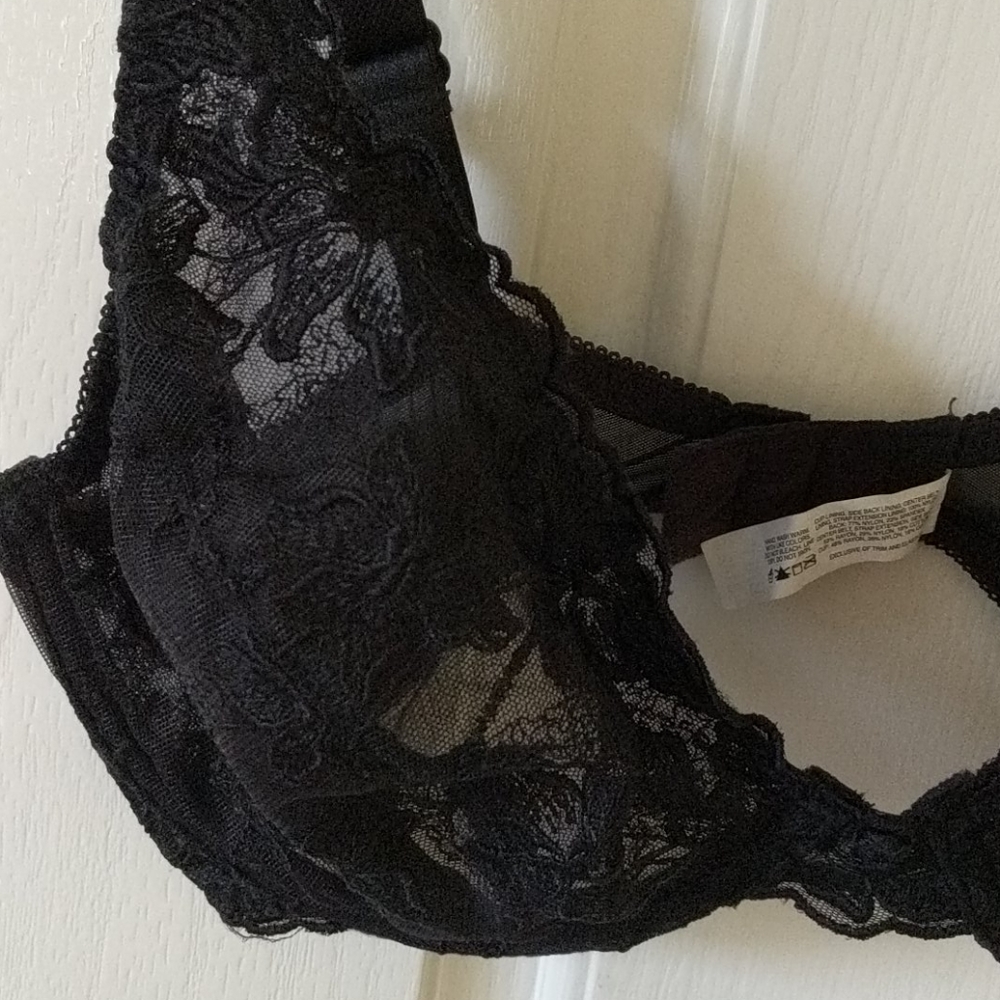 Bra - Picture 2 of 3